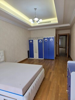 İcarə yeni tikili 4 otaqlı 256 m², Nərimanov-6 İcarə yeni tikili 4 otaqlı 256 m², Nərimanov-6