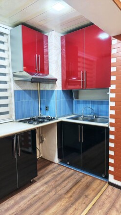 Satılır köhnə tikili 1 otaqlı 40 m²,  Bakıxanov-6