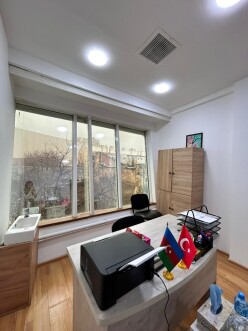İcarə ofis 1 otaqlı 18 m²,  28 May m.-5