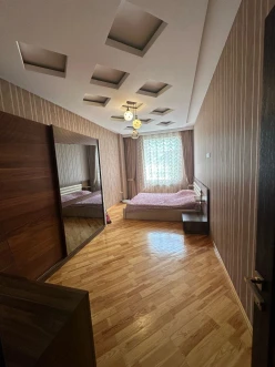 Satılır yeni tikili 4 otaqlı 105 m²,  İnşaatçılar m.-6