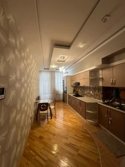 Satılır yeni tikili 4 otaqlı 105 m²,  İnşaatçılar m.-2