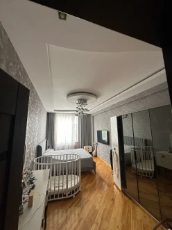 Satılır yeni tikili 4 otaqlı 105 m²,  İnşaatçılar m.-11