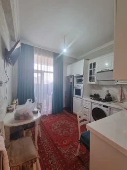 Satılır yeni tikili 3 otaqlı 83 m², İnşaatçılar m.-2