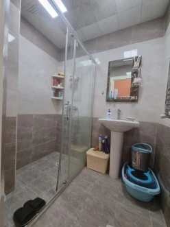 Satılır yeni tikili 3 otaqlı 83 m², İnşaatçılar m.-11