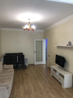 Satılır köhnə tikili 3 otaqlı 80 m², Dərnəgül m.-11