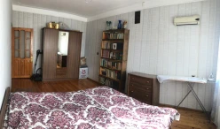 Satılır köhnə tikili 3 otaqlı 80 m², İnşaatçılar m.-14