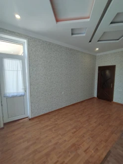 Satılır yeni tikili 2 otaqlı 76 m², İnşaatçılar m.-11