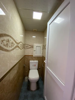 Satılır köhnə tikili 2 otaqlı 60 m²,  İnşaatçılar m.-17