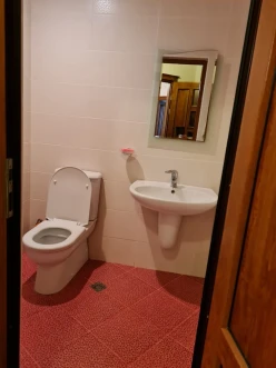 Satılır yeni tikili 4 otaqlı 150 m²,  İnşaatçılar m.-2