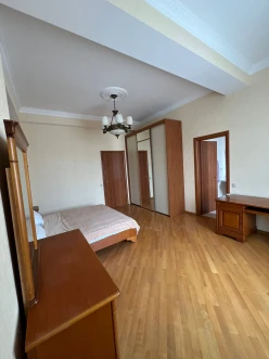 İcarə yeni tikili 4 otaqlı 180 m²,  Sahil m.-8