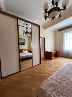 İcarə yeni tikili 4 otaqlı 180 m²,  Sahil m.-9
