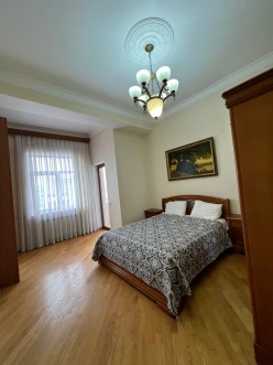 İcarə yeni tikili 4 otaqlı 180 m²,  Sahil m.-6