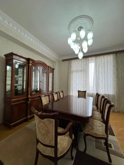 İcarə yeni tikili 4 otaqlı 180 m²,  Sahil m.-4