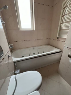 İcarə yeni tikili 4 otaqlı 180 m²,  Sahil m.-17