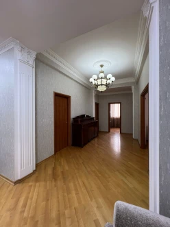 İcarə yeni tikili 4 otaqlı 180 m²,  Sahil m.-15