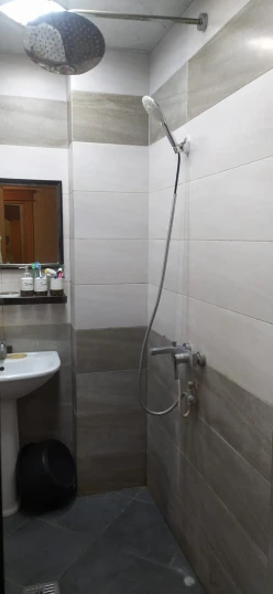 İcarə yeni tikili 2 otaqlı 60 m², İnşaatçılar m.-3