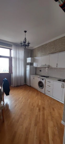 İcarə yeni tikili 2 otaqlı 80 m²,  20 yanvar m.-5