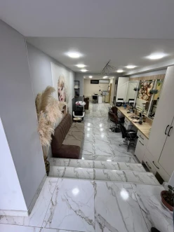 Satılır obyekt 85 m²,  8 Noyabr m.-2