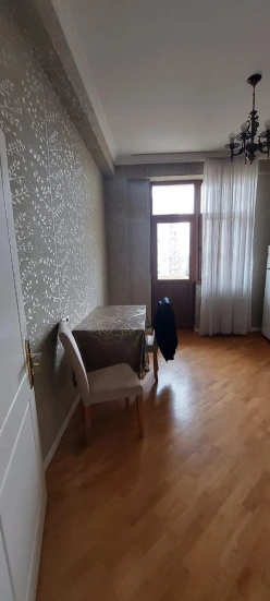 İcarə yeni tikili 2 otaqlı 80 m²,  20 yanvar m.-4