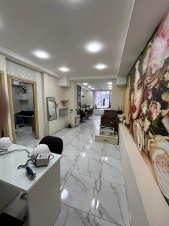 Satılır obyekt 85 m²,  8 Noyabr m.-3