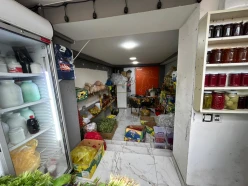 Satılır obyekt 85 m²,  8 Noyabr m.-10