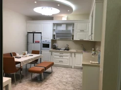İcarə yeni tikili 4 otaqlı 190 m²,  Yasamal-12