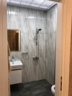 İcarə yeni tikili 4 otaqlı 190 m²,  Yasamal-16