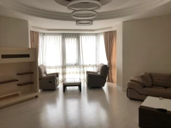 İcarə yeni tikili 4 otaqlı 190 m²,  Yasamal-3