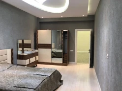 İcarə yeni tikili 4 otaqlı 190 m²,  Yasamal-8