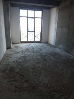 Satılır yeni tikili 3 otaqlı 138 m², 28 May m.-5