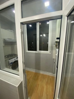 İcarə köhnə tikili 2 otaqlı 45 m², İnşaatçılar m.-3