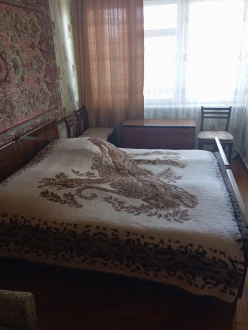 Satılır köhnə tikili 2 otaqlı 55 m², İnşaatçılar m.-4