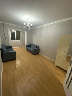 İcarə köhnə tikili 2 otaqlı 45 m², İnşaatçılar m.-5