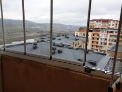 İcarə yeni tikili 2 otaqlı 50 m², İnşaatçılar m.-4