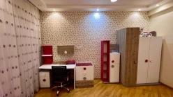 İcarə yeni tikili 3 otaqlı 119 m², Qara Qarayev m.-14