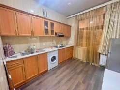 İcarə köhnə tikili 3 otaqlı 60 m²,  Sahil m.-2