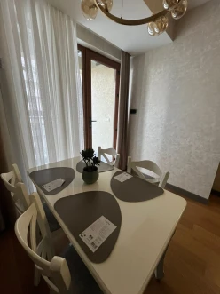 İcarə yeni tikili 3 otaqlı 130 m²,  Şah İsmayıl Xətai m.-6