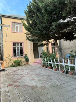 Satılır ev/villa 4 otaqlı 200 m², Ramana q.-17