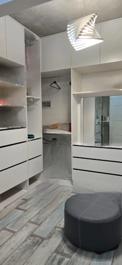 İcarə yeni tikili 3 otaqlı 147 m²,  8 Noyabr m.-6