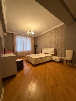 İcarə yeni tikili 3 otaqlı 125 m²,  Elmlər Akademiyası m.-4