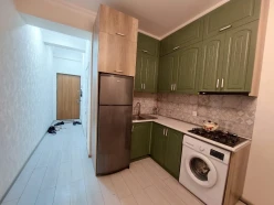 İcarə yeni tikili 1 otaqlı 31 m²,  Elmlər Akademiyası m.-3