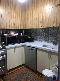 Satılır yeni tikili 2 otaqlı 65 m², İnşaatçılar m.-18