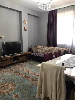 Satılır yeni tikili 2 otaqlı 65 m², İnşaatçılar m.-11