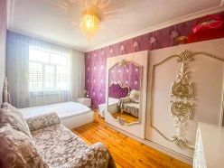 Satılır yeni tikili 2 otaqlı 80 m², Neftçilər m.-3