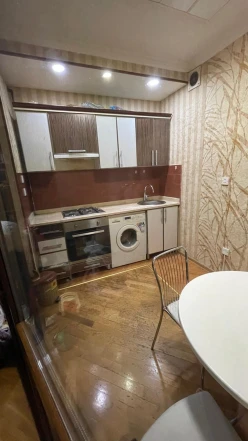 Satılır yeni tikili 2 otaqlı 55 m², İnşaatçılar m.-19