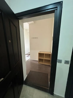 İcarə yeni tikili 3 otaqlı 80 m², İnşaatçılar m.-3