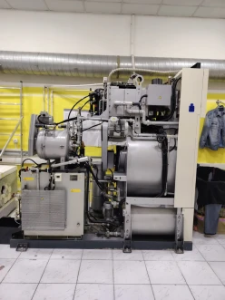 Satılır obyekt 150 m²,  Azadlıq prospekti m.-2