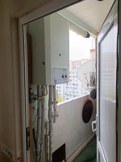 Satılır köhnə tikili 3 otaqlı 64 m², Xalqlar Dostluğu m.-20