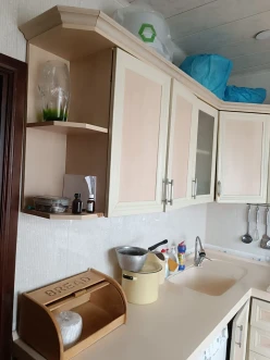 Satılır köhnə tikili 3 otaqlı 64 m², Xalqlar Dostluğu m.-6