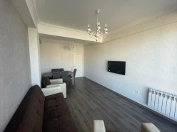 İcarə yeni tikili 2 otaqlı 75 m², İnşaatçılar m.-8